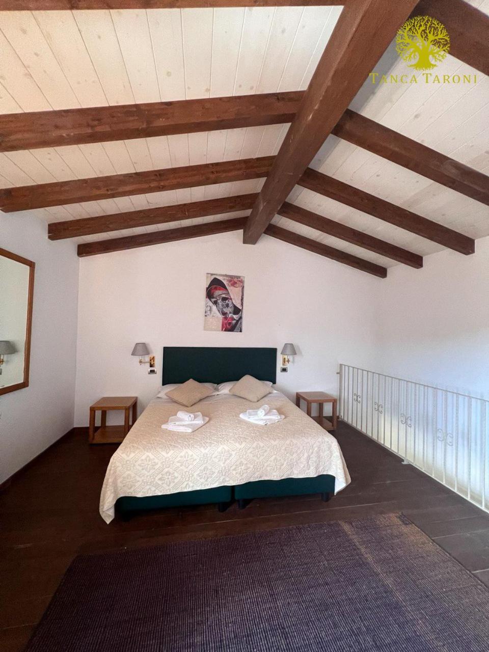 Agriturismo Bed And Breakfast Tanca Taroni Telti Екстер'єр фото