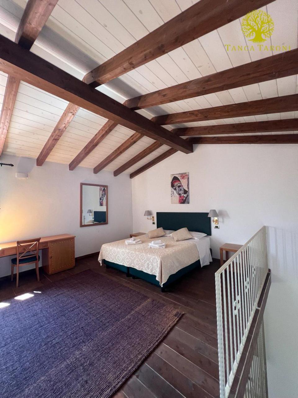 Agriturismo Bed And Breakfast Tanca Taroni Telti Екстер'єр фото